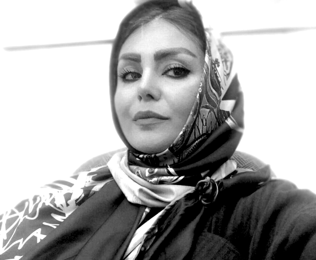  مريم هاشمي تنگستاني